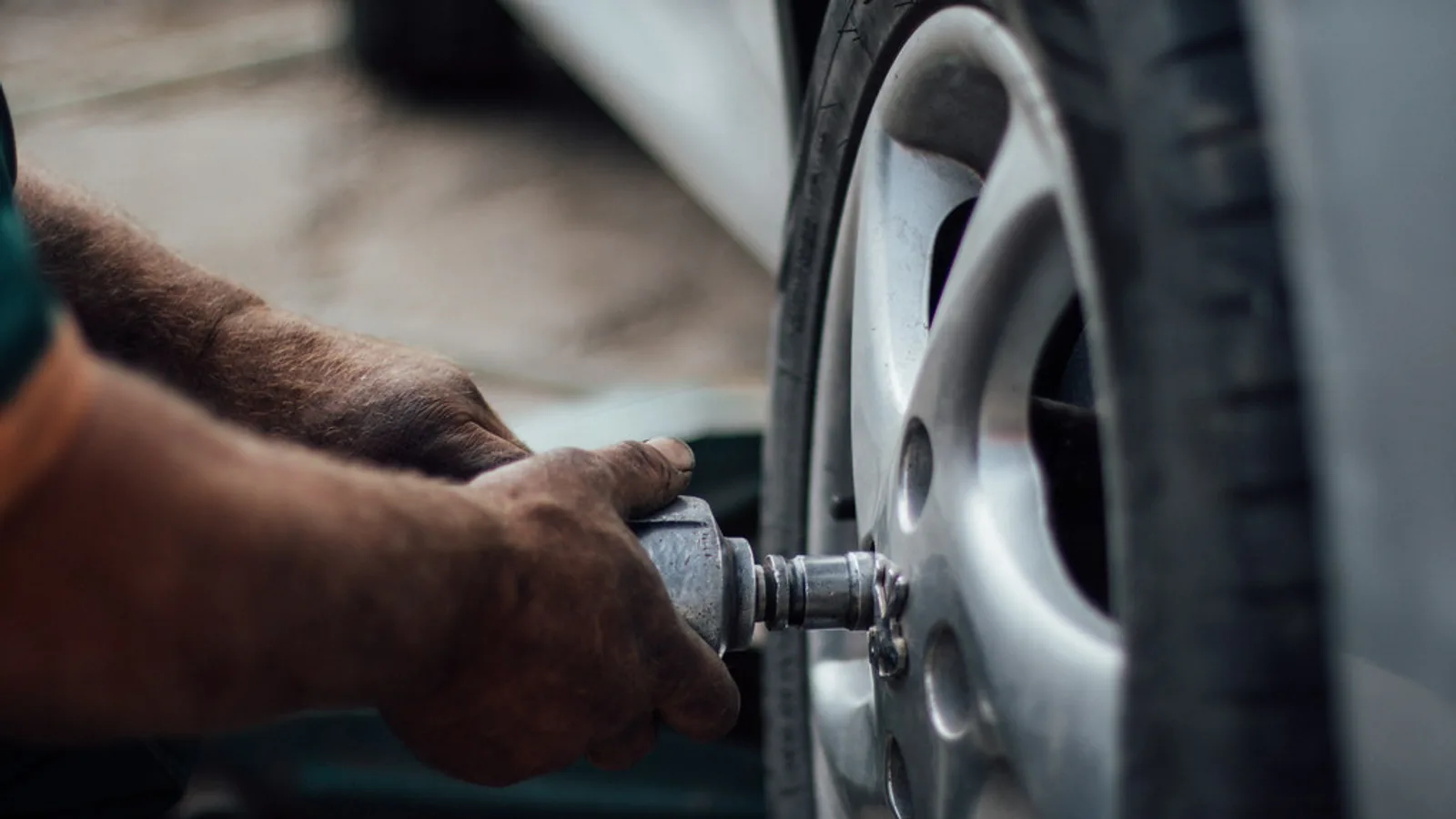 Immagine editoriale per quanto costa cambiare le gomme dell'auto?